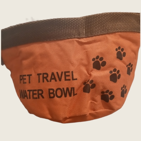 🎊HP🎊Pet Travel water Bowl Orange - Picture 3 of 7